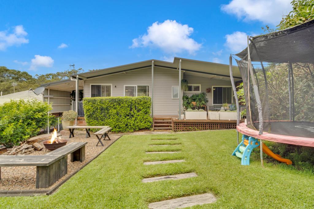 109 MARKS RD, GOROKAN, NSW 2263