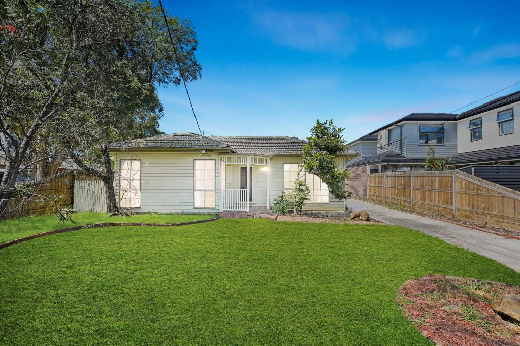 2 Gordon Ave, Oakleigh East, VIC 3166