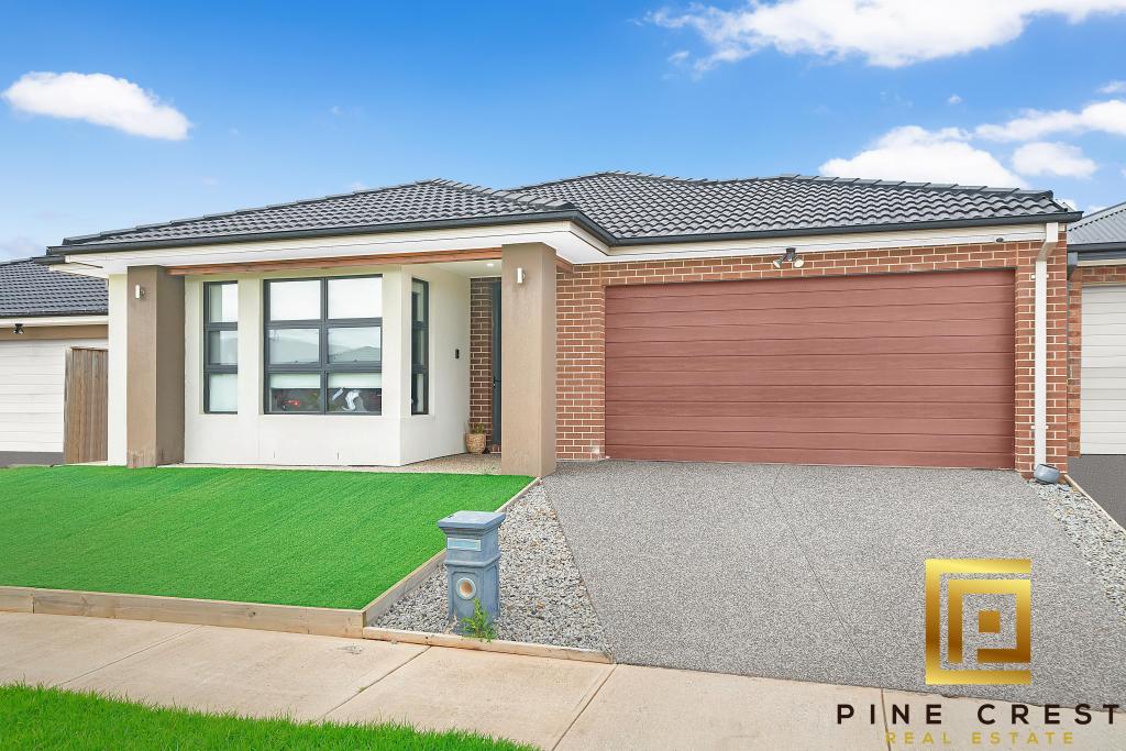 8 DAJARRA AVE, WYNDHAM VALE, VIC 3024
