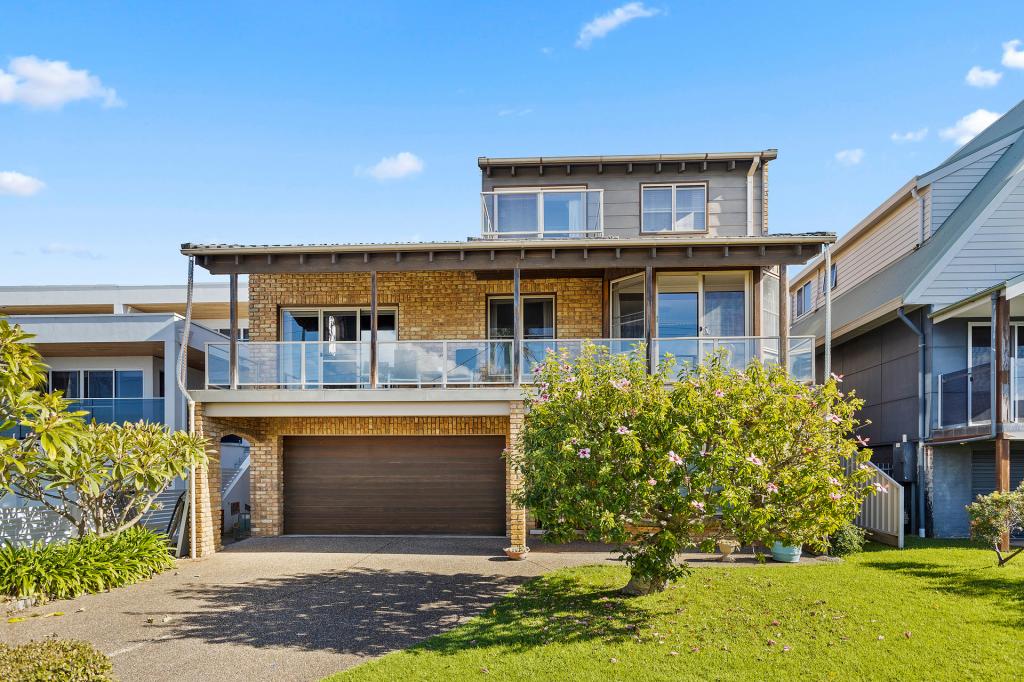 19 Wollongong St, Shellharbour, NSW 2529