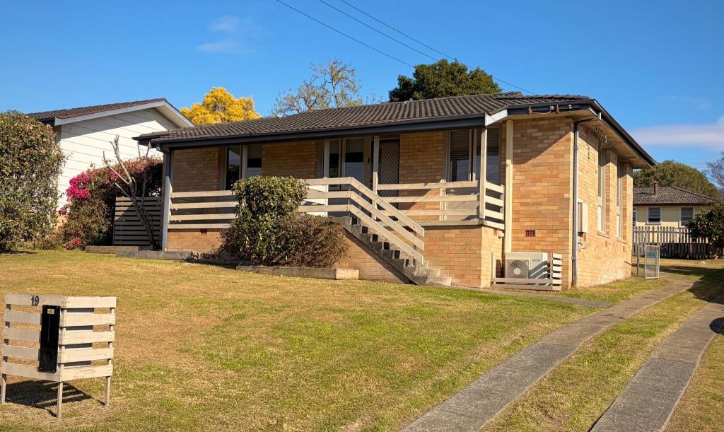 19 Dawson Cres, Gloucester, NSW 2422