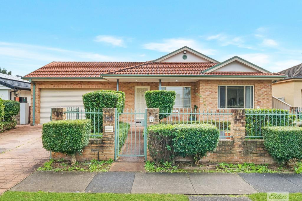 165 Restwell Rd, Bossley Park, NSW 2176