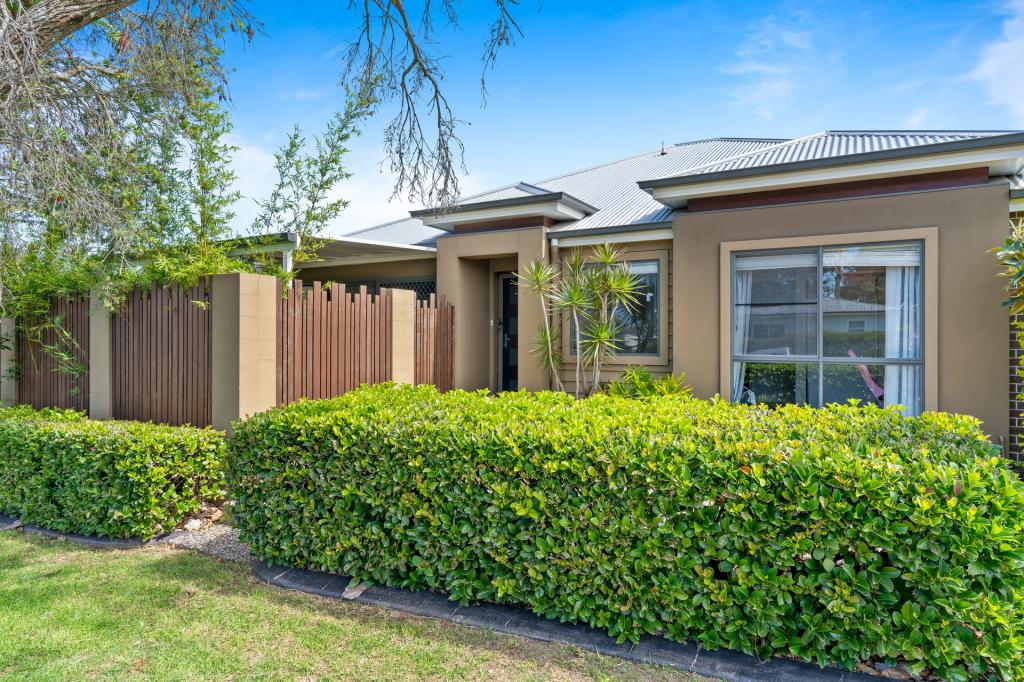 1/194 Alderley St, Centenary Heights, QLD 4350