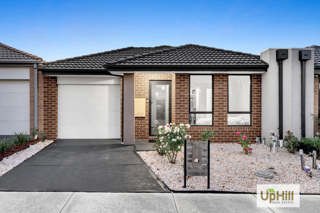 22 Portrait Pl, Clyde North, VIC 3978