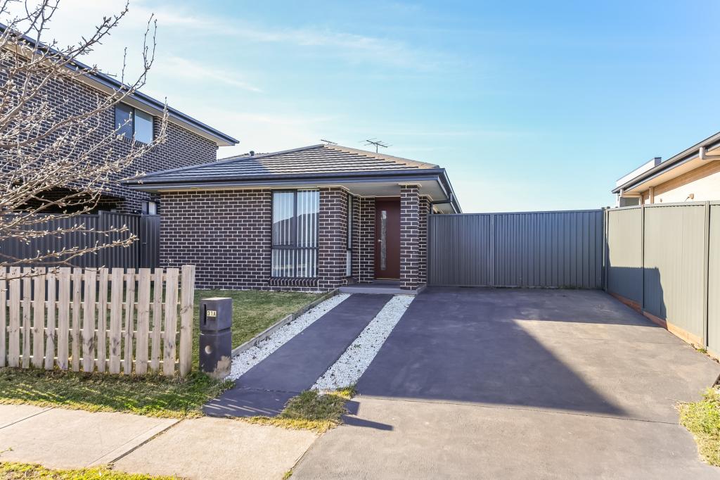 31a Passiflora Ave, Denham Court, NSW 2565