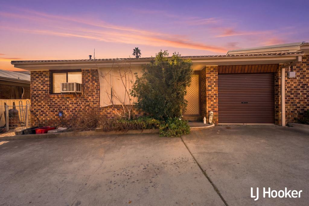 8/63 Macquoid St, Queanbeyan East, NSW 2620