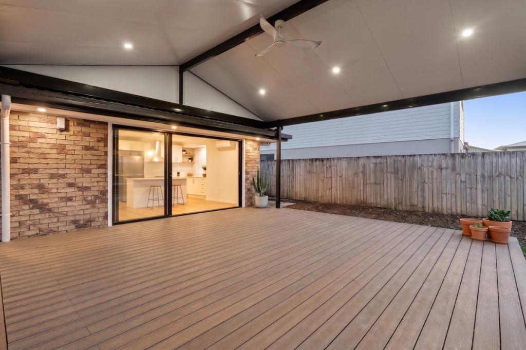 41 Logan Ave, Oxley, QLD 4075