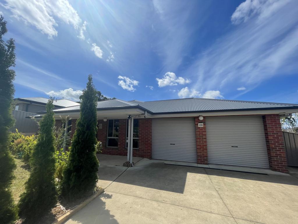 258 Vickers Rd, Lavington, NSW 2641