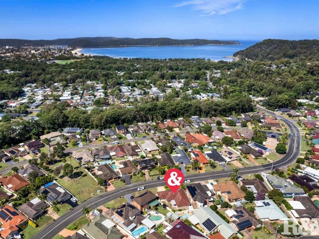 57 Cowper Rd, Umina Beach, NSW 2257