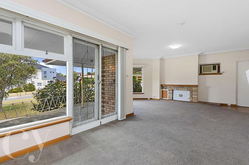 33 POTTS ST, MELVILLE, WA 6156