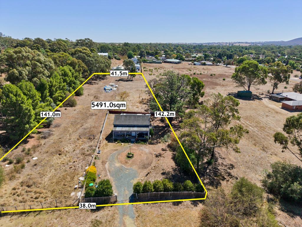 30 Pohlman St, Heathcote, VIC 3523