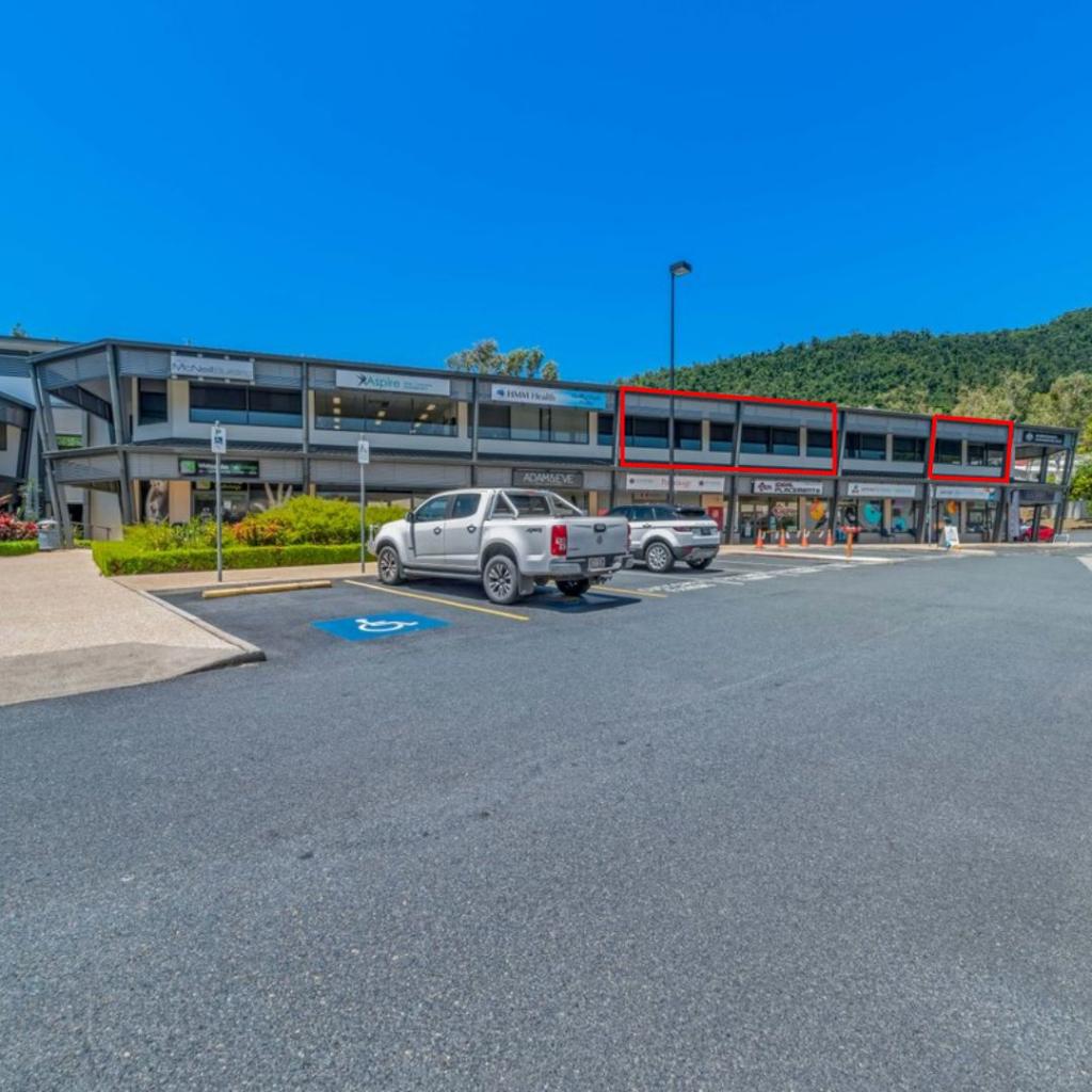 228-230 SHUTE HARBOUR RD, CANNONVALE, QLD 4802