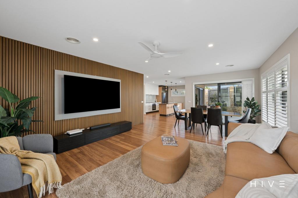 18 Neville Gare St, Wright, ACT 2611