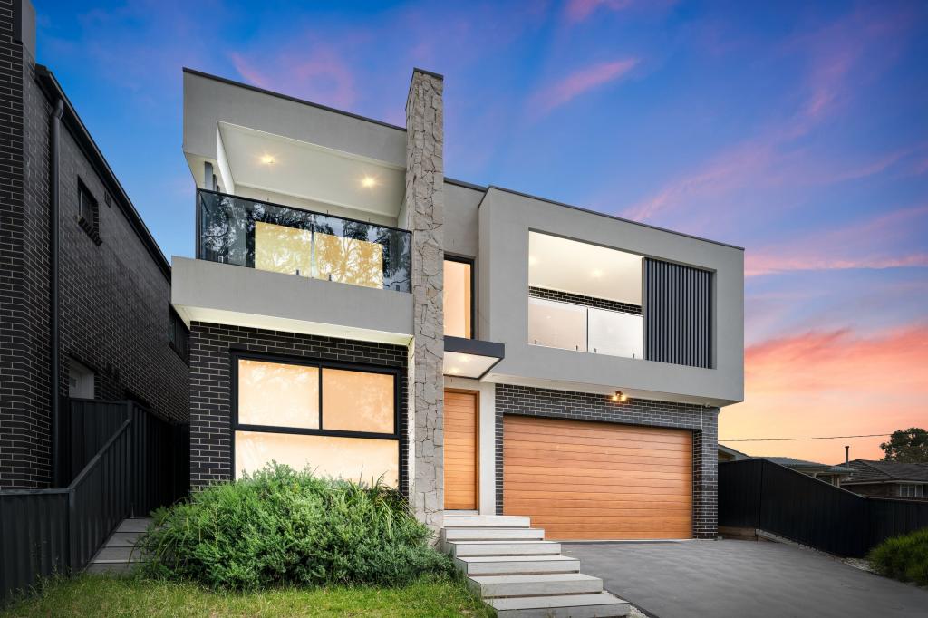 2 Lewin Cres, Bradbury, NSW 2560