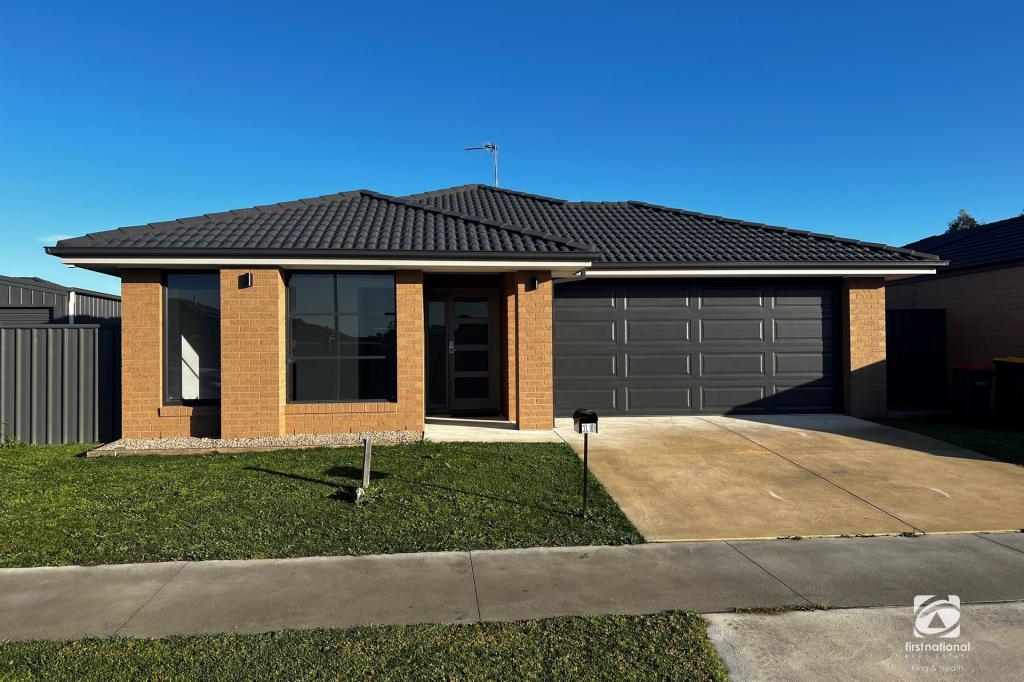 13 Kennelly Cres, Stratford, VIC 3862