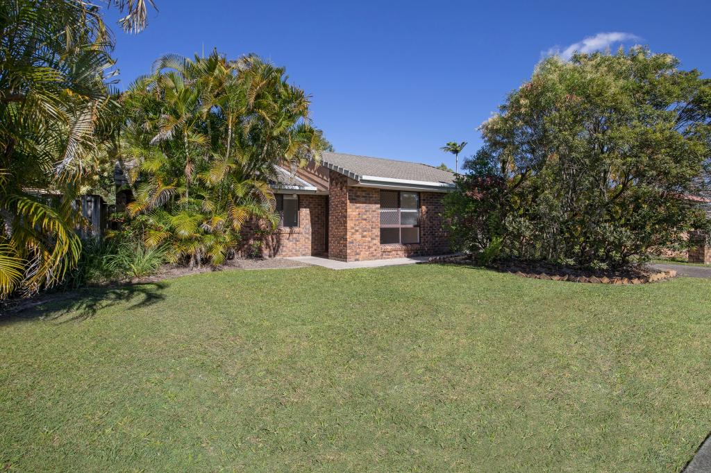 23 Montezuma Dr, Burleigh Waters, QLD 4220