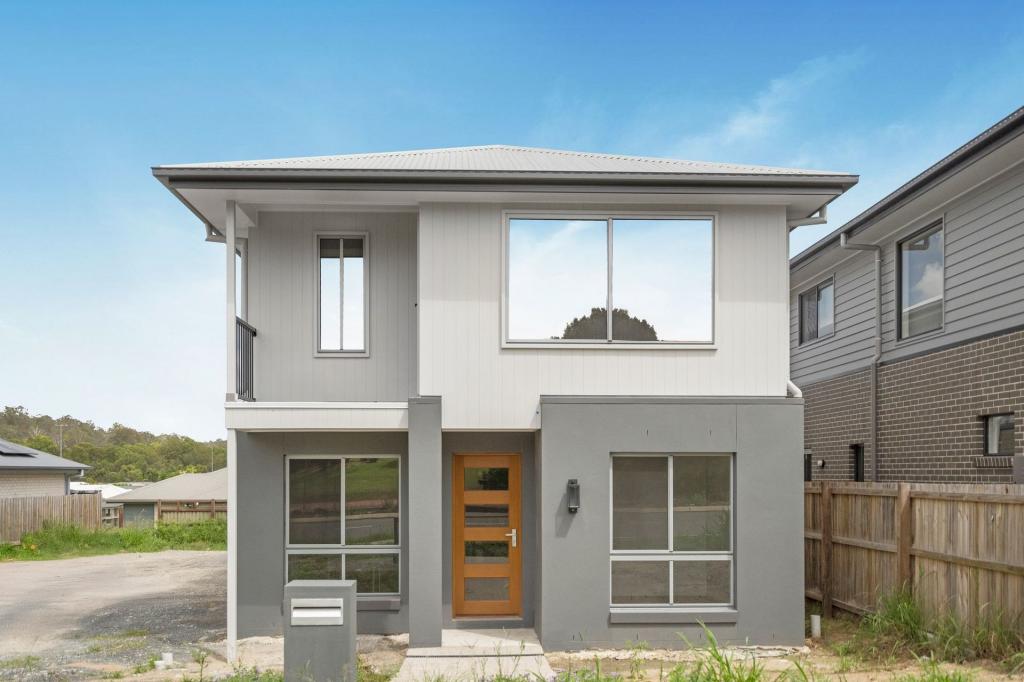 7 PARKWAY AVE, SOUTH RIPLEY, QLD 4306