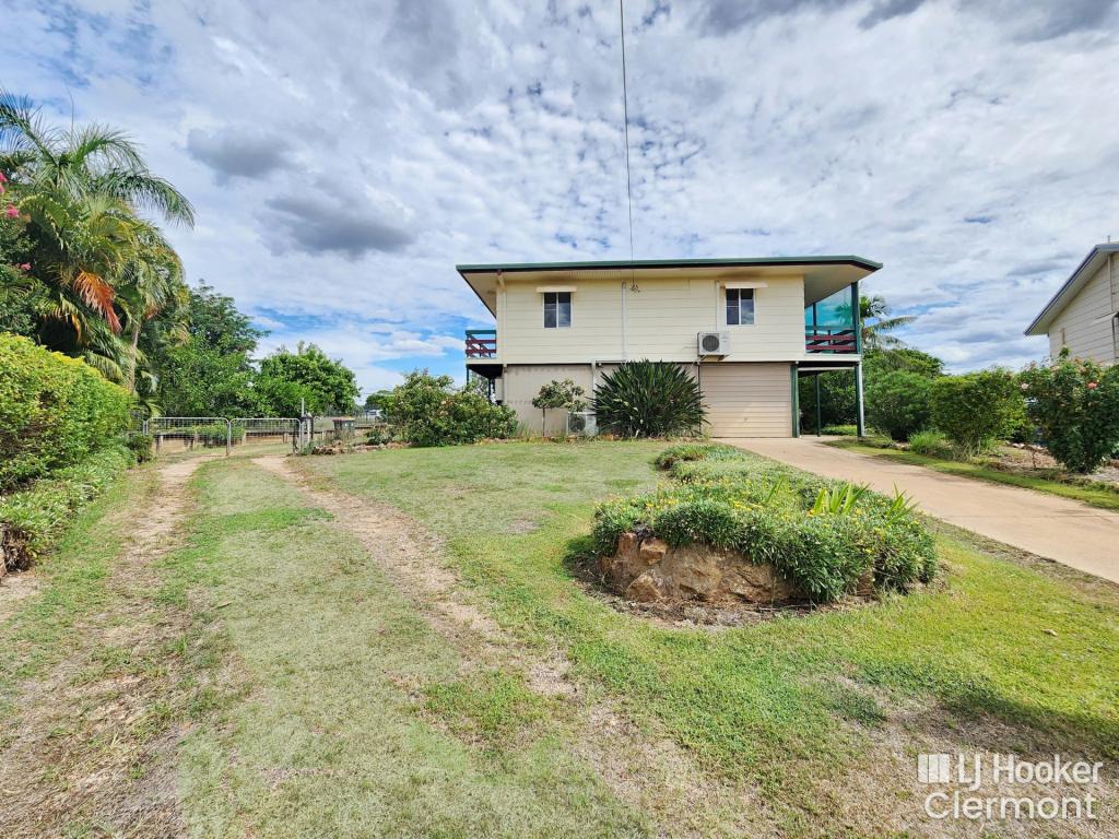 7 Kepler Ct, Clermont, QLD 4721