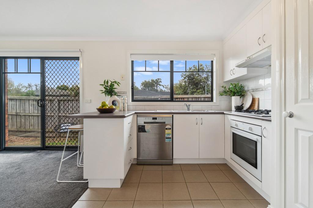 9/16 Daniel Dr, Langwarrin, VIC 3910