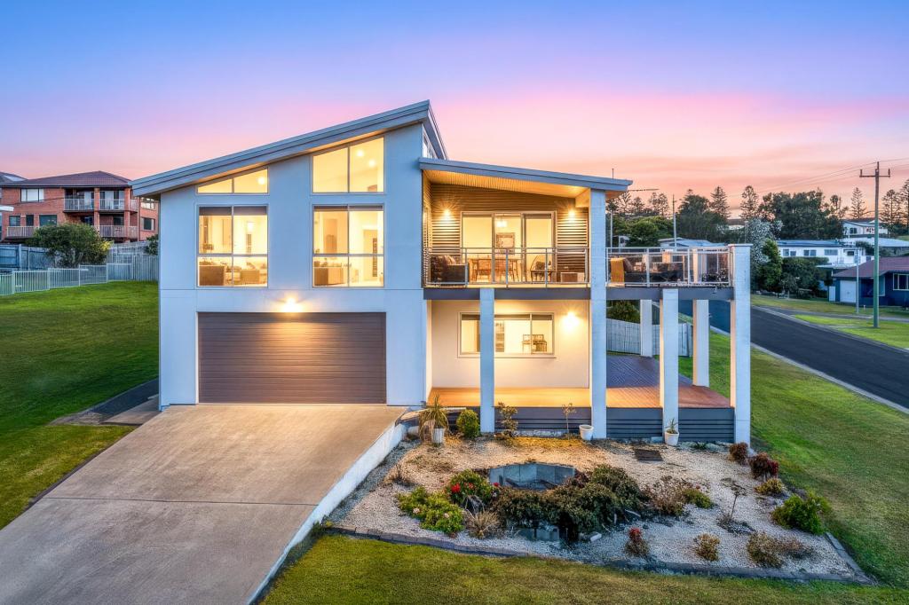 1 SHELL ST, TUROSS HEAD, NSW 2537