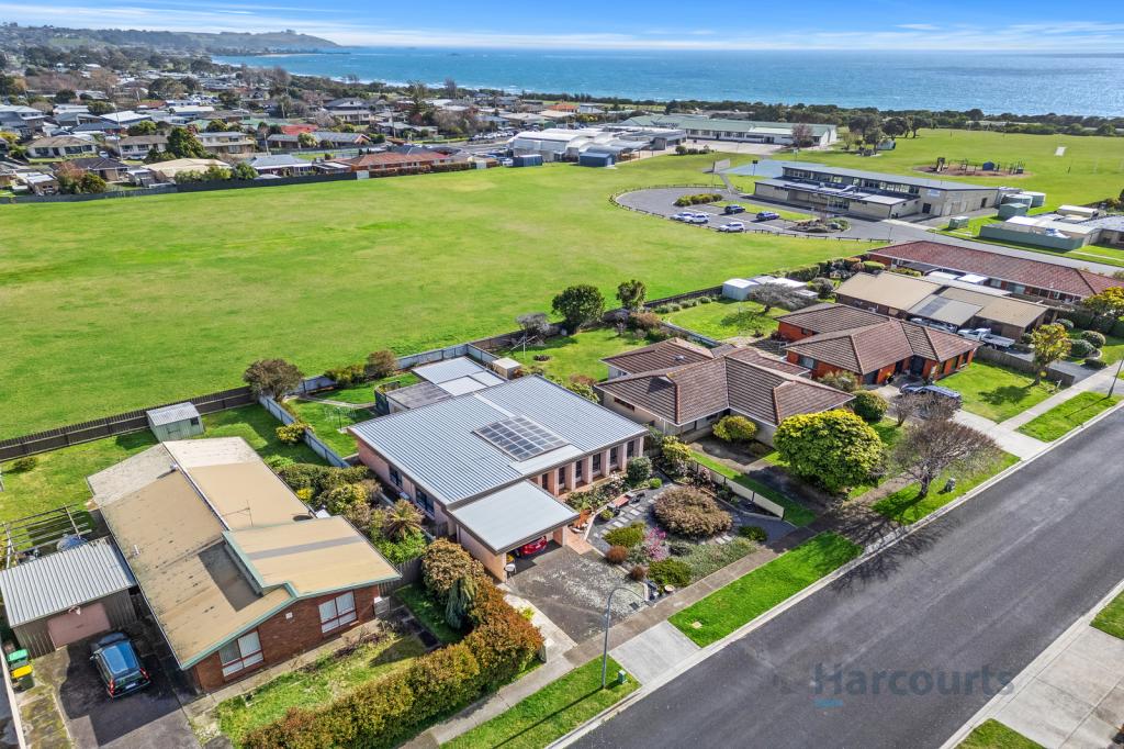 15 Leighlands Ave, Ulverstone, TAS 7315