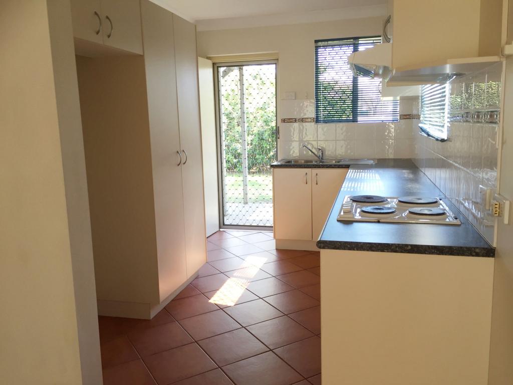 2/22 Lilla St, Woody Point, QLD 4019