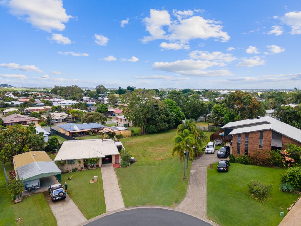 15 Grevillea Dr, Glenella, QLD 4740