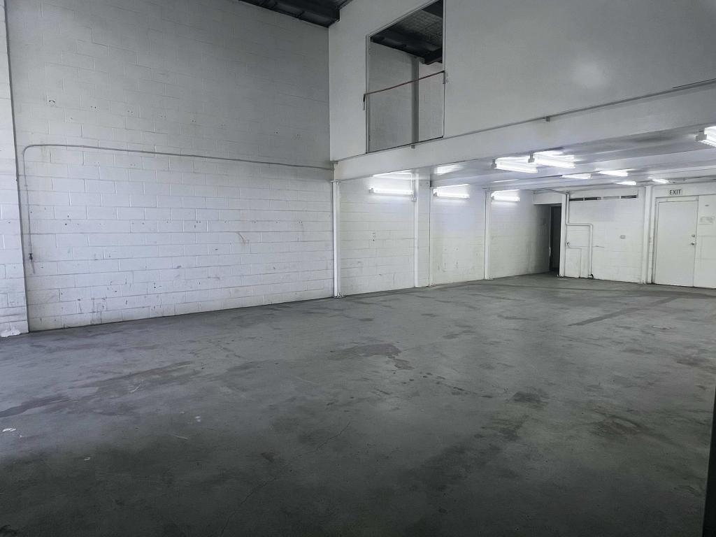 SHOP2/88 LOGAN RD, WOOLLOONGABBA, QLD 4102