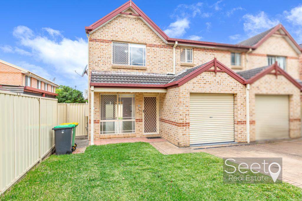 42 Ron Scott Cct, Greenacre, NSW 2190