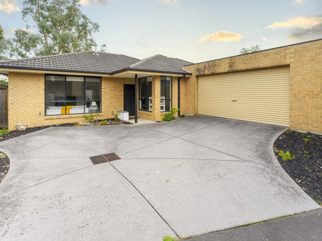 11a Bulga St, Mooroolbark, VIC 3138