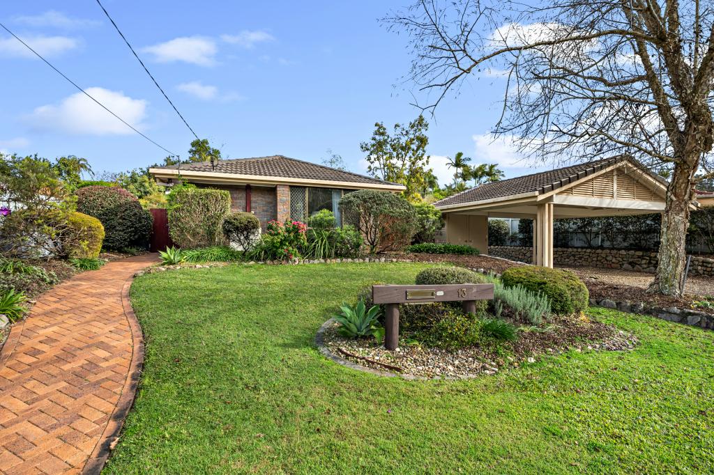 13 Kingfisher St, Albany Creek, QLD 4035