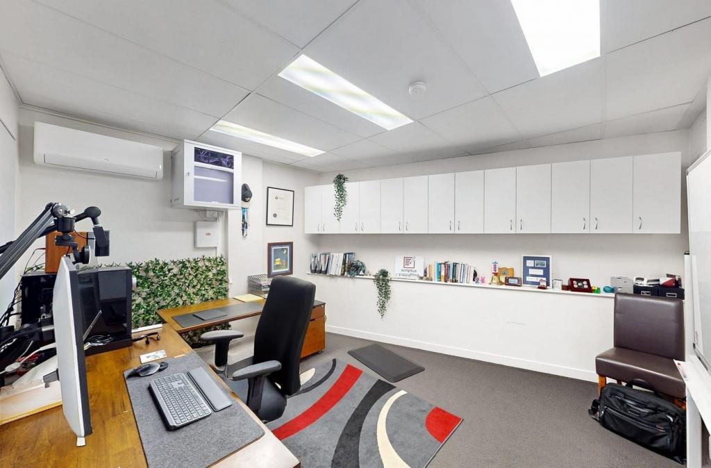 2C & 2D/828 OLD CLEVELAND RD, CARINA, QLD 4152