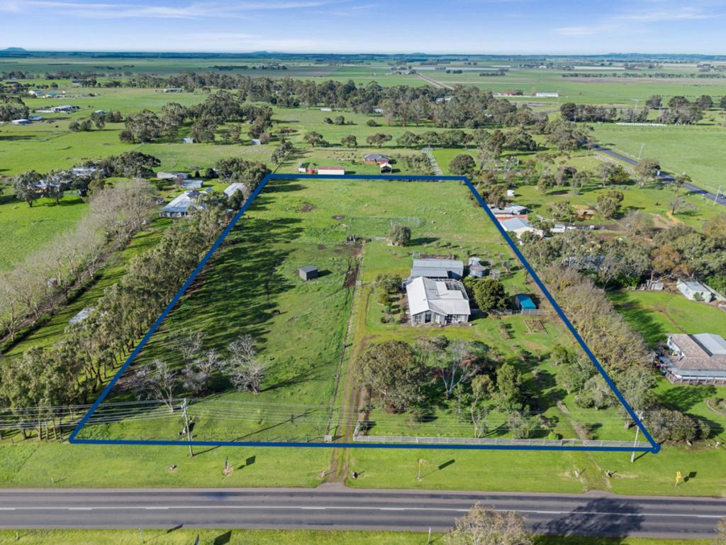 10 Boundary Rd, Mortlake, VIC 3272