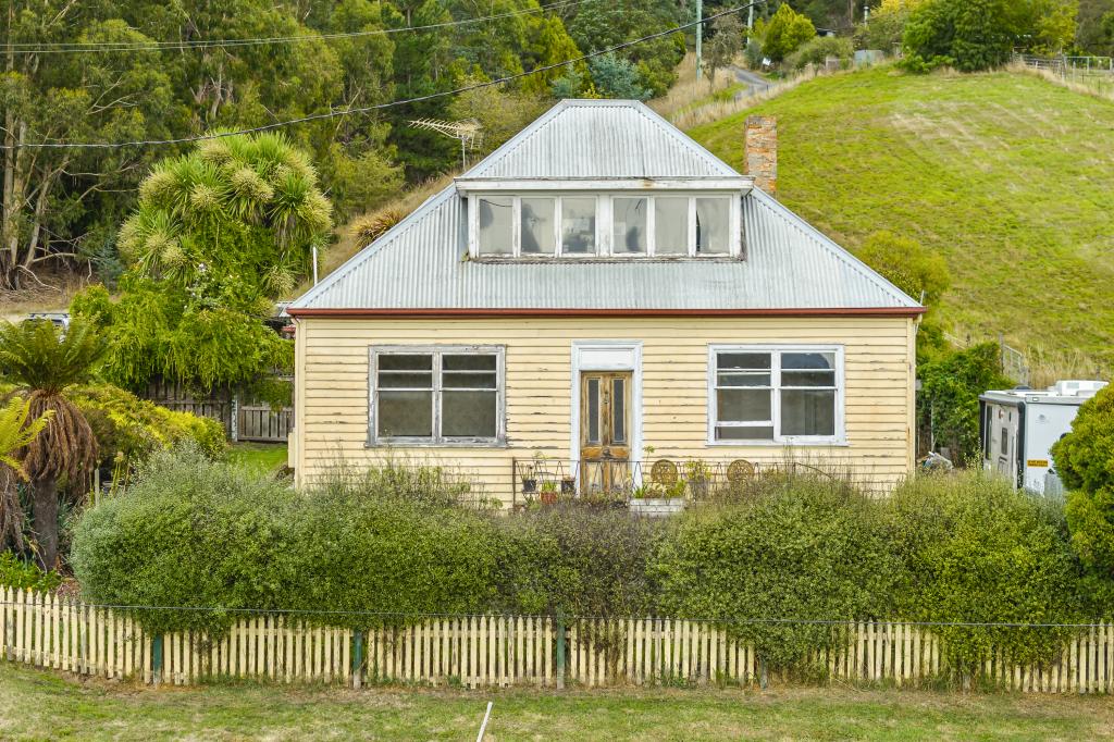 83 Glen Huon Rd, Huonville, TAS 7109