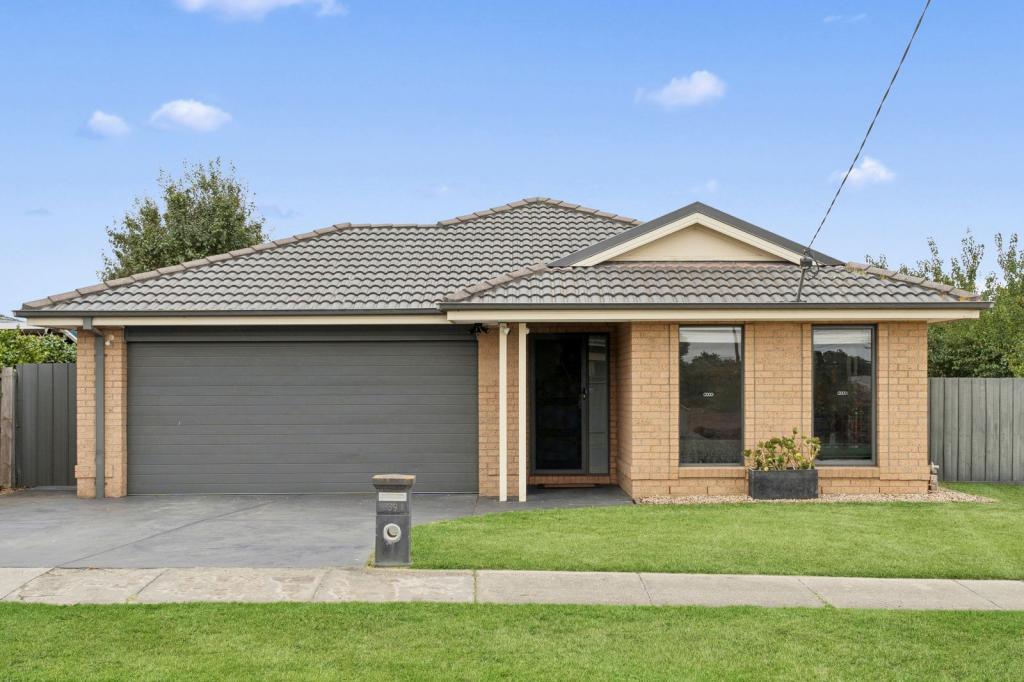 39 Sinclair St, Colac, VIC 3250
