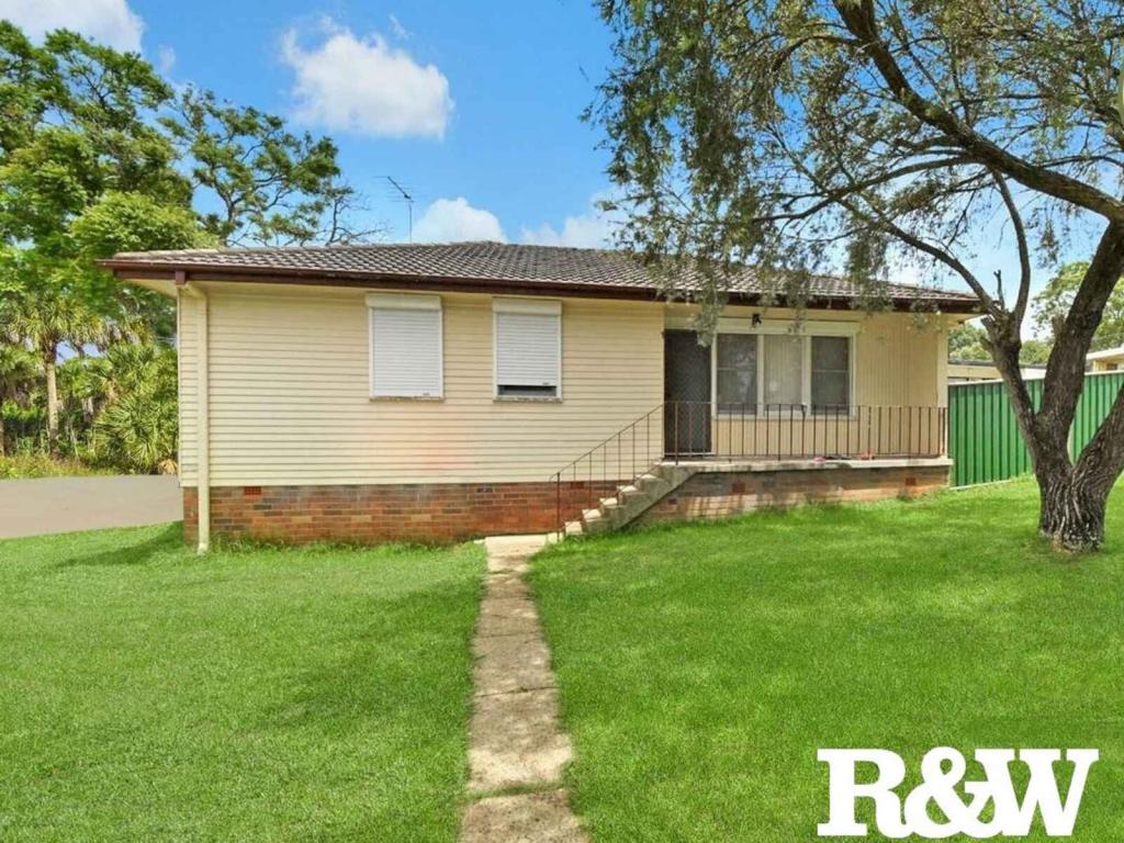 1 SOMOV PL, TREGEAR, NSW 2770