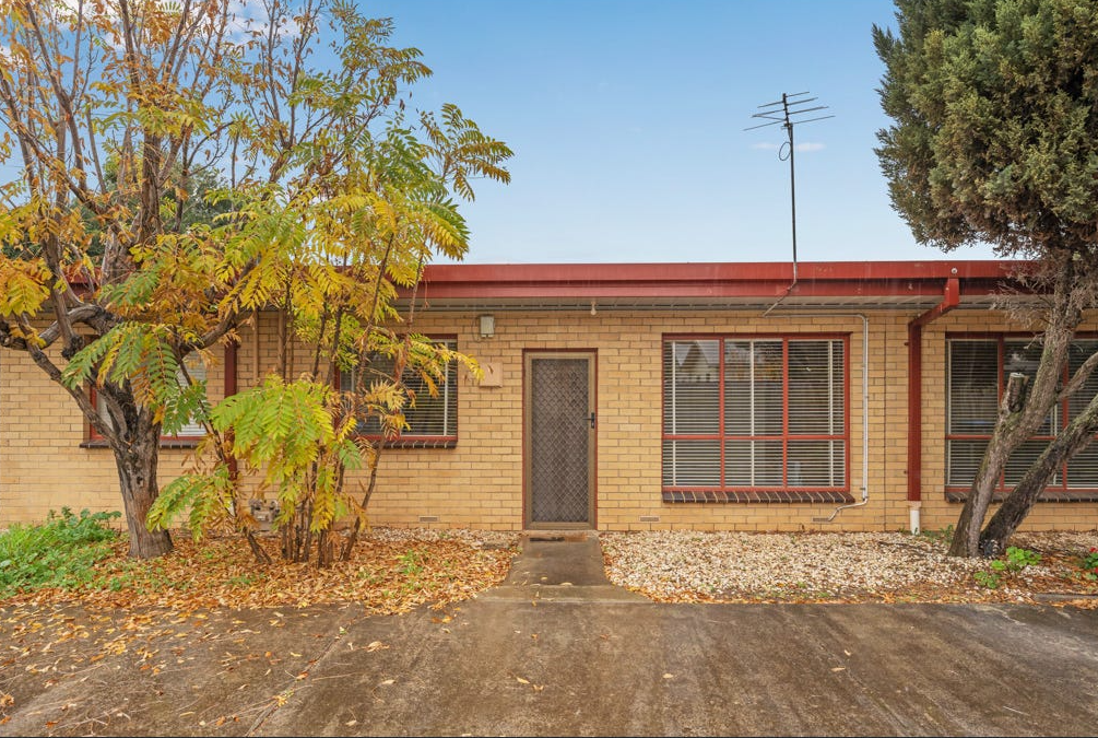 2/7 Parker St, Werribee, VIC 3030