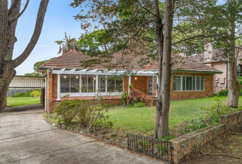 79 Saunders Bay Rd, Caringbah South, NSW 2229