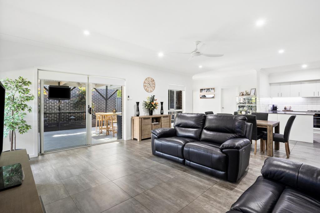 2/4 Palfreyman St, Corrimal, NSW 2518