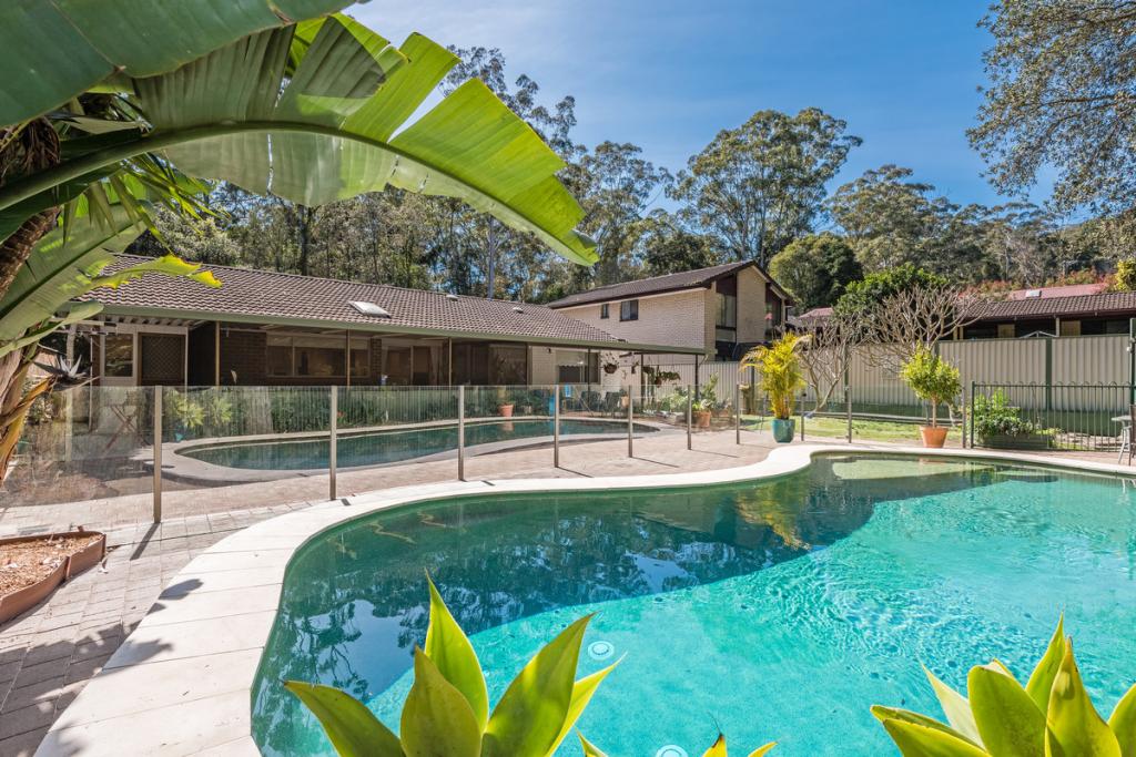 6 Coulter Rd, Wyoming, NSW 2250