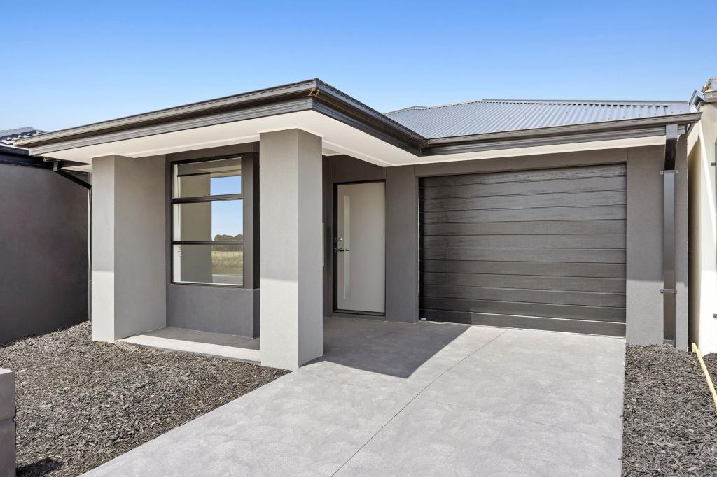343 HOMESTEAD DR, LARA, VIC 3212