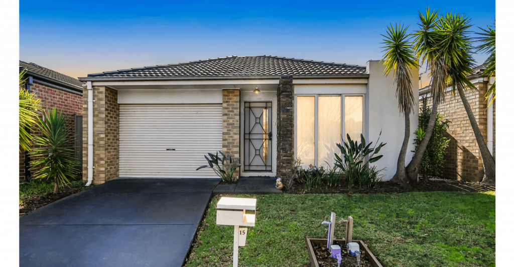 15 Greenaway Tce, Cranbourne East, VIC 3977