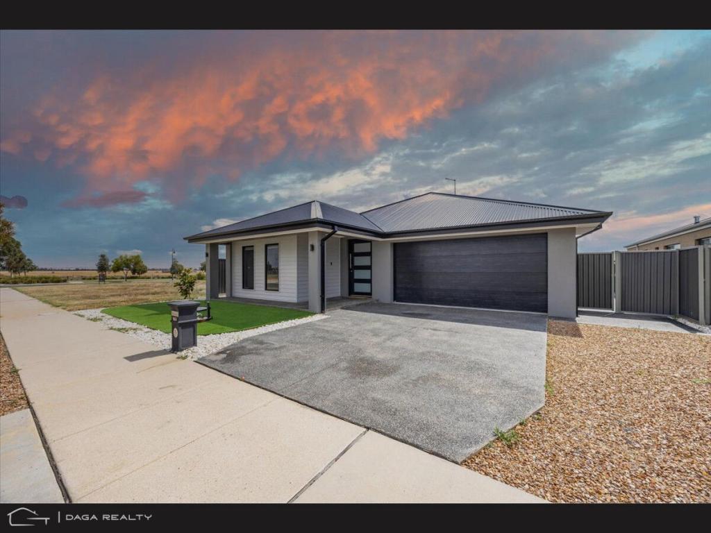 103 Peter Thomson Cct, Yarrawonga, VIC 3730