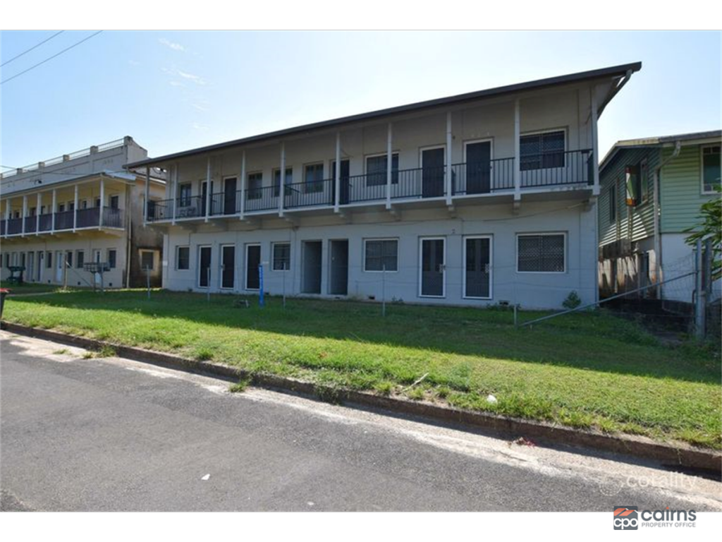 16 Blackman St, Tully, QLD 4854