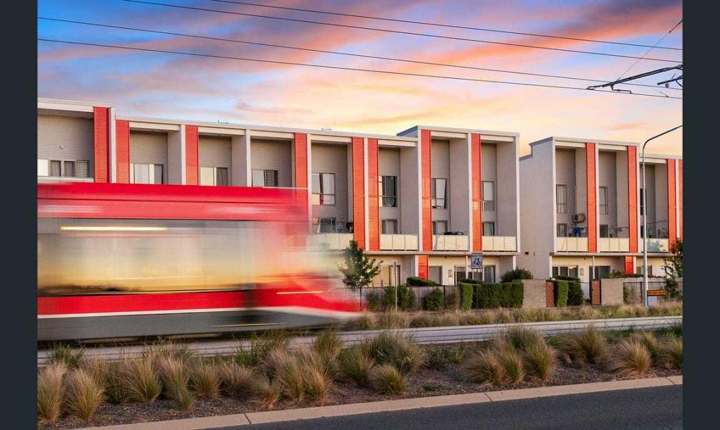 23/84 Kings Canyon St, Harrison, ACT 2914