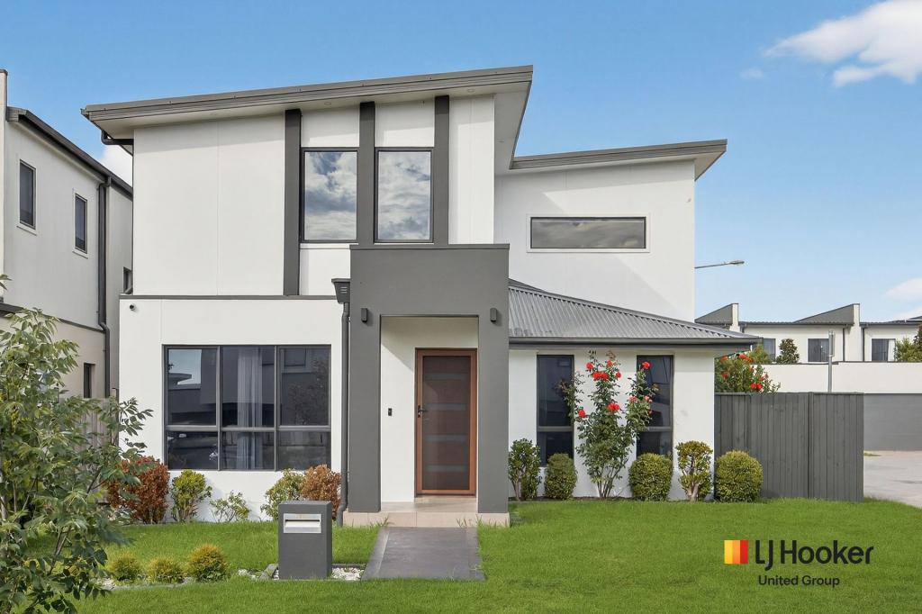 35 Kingsdale Ave, Catherine Field, NSW 2557