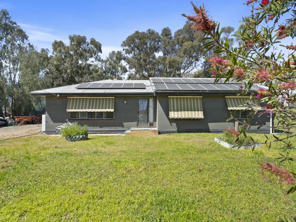 166 Fowlers Rd, Strathmerton, VIC 3641