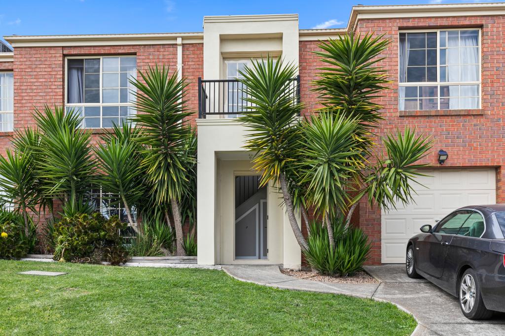 3/32 Papworth Pl, Meadow Heights, VIC 3048