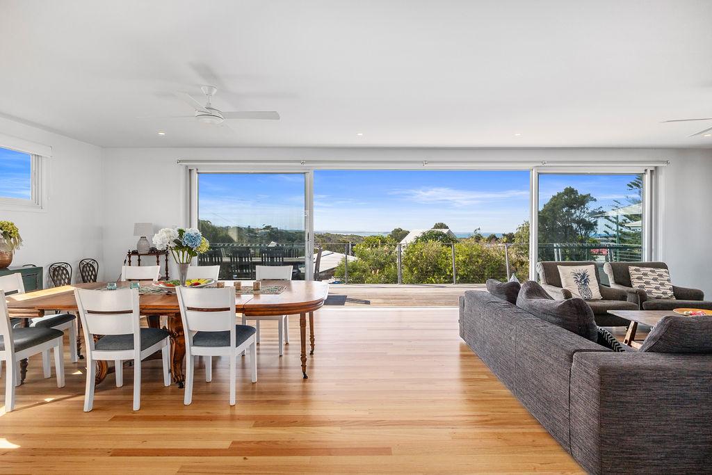 24 Harrington Cres, Bawley Point, NSW 2539