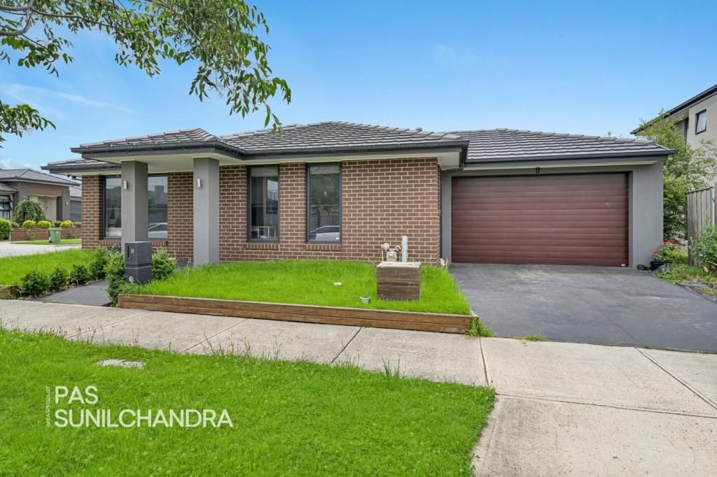 8 Garrard Cres, Clyde, VIC 3978